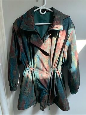 Rare Women’s Drawstring Waist 80s Vintage Dannimac Jacket in Teal and Burgundy